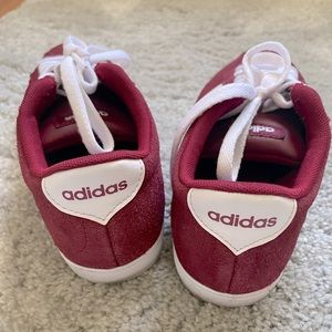Adidas burgundy cute sneakers